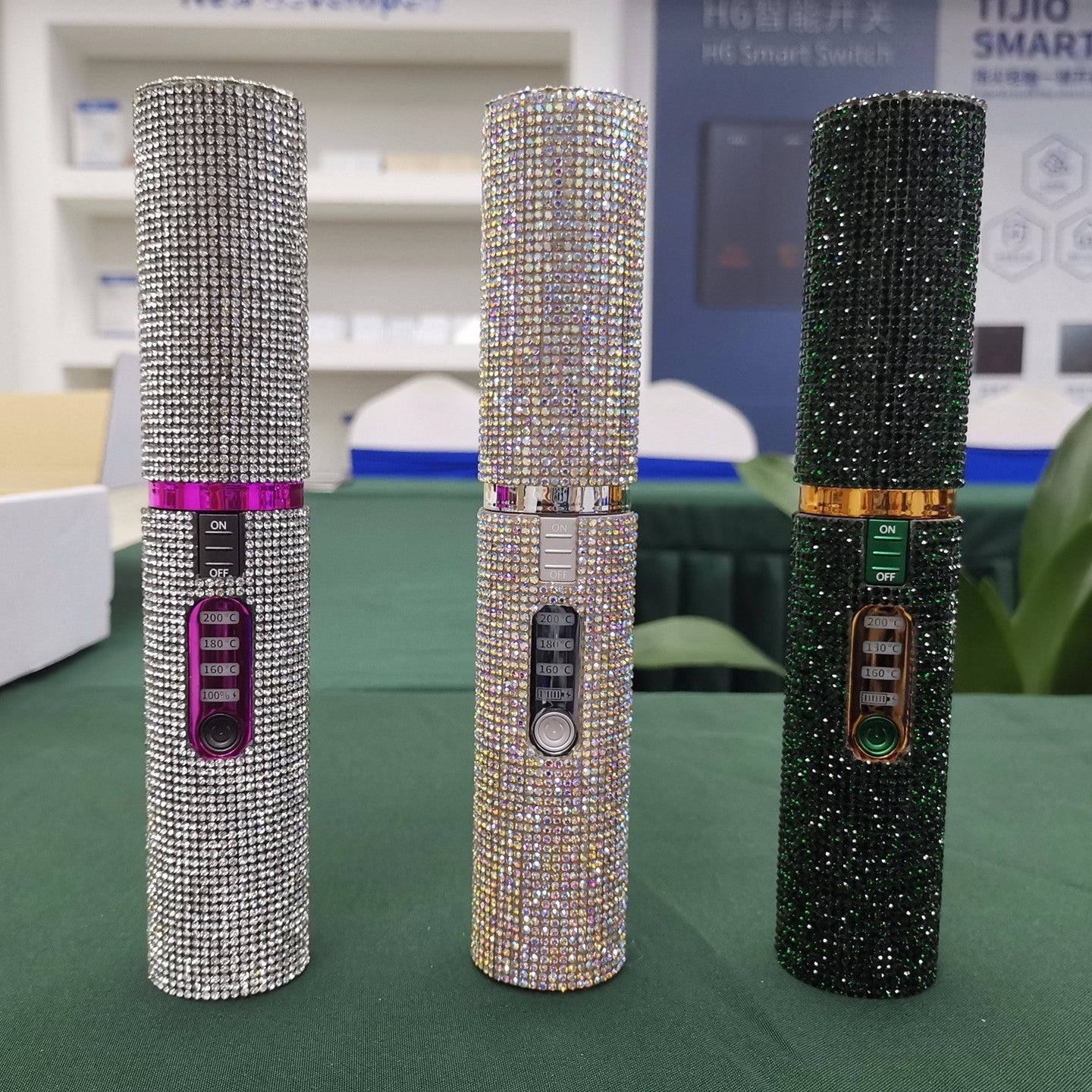 2-in-1 Hair Straightening Brush – Electric Straightener & Curler